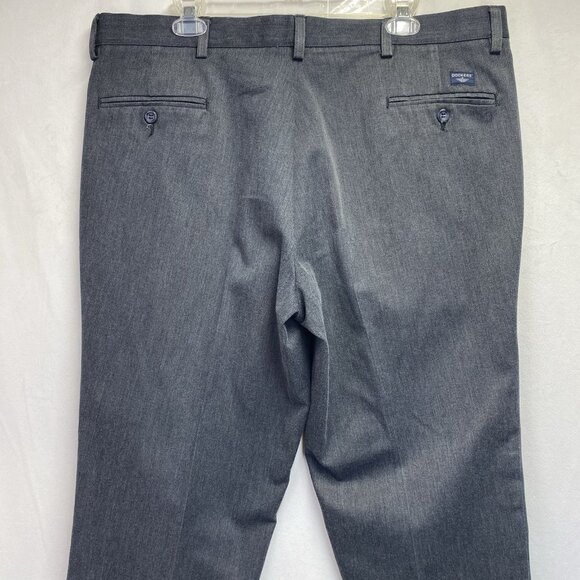 Dockers Individual Fit Waistband Flat Front Classic Fit Pants Men Sz 40x30 Gray - Picture 11 of 16